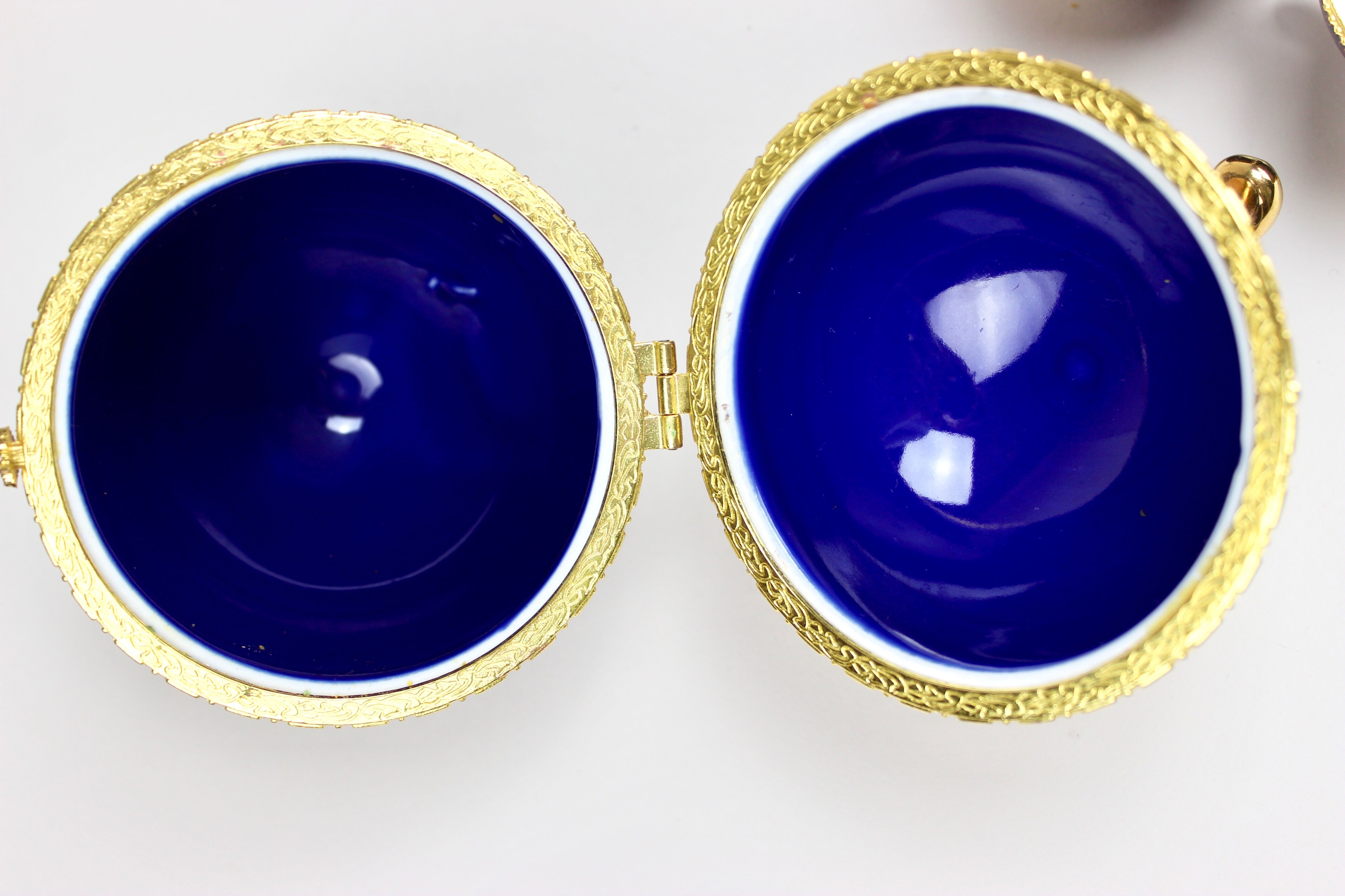 Oeuf de Limoges, oeufs en porcelaine de collection