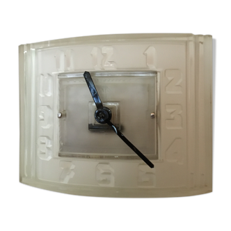 ato art deco pendulum in molded glass, original electromechanical movement. works signed