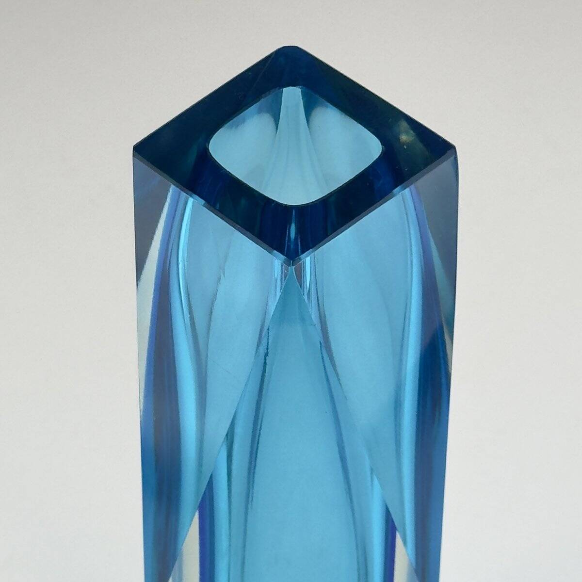 Blue Sommerso vase in Murano glass, 1970s