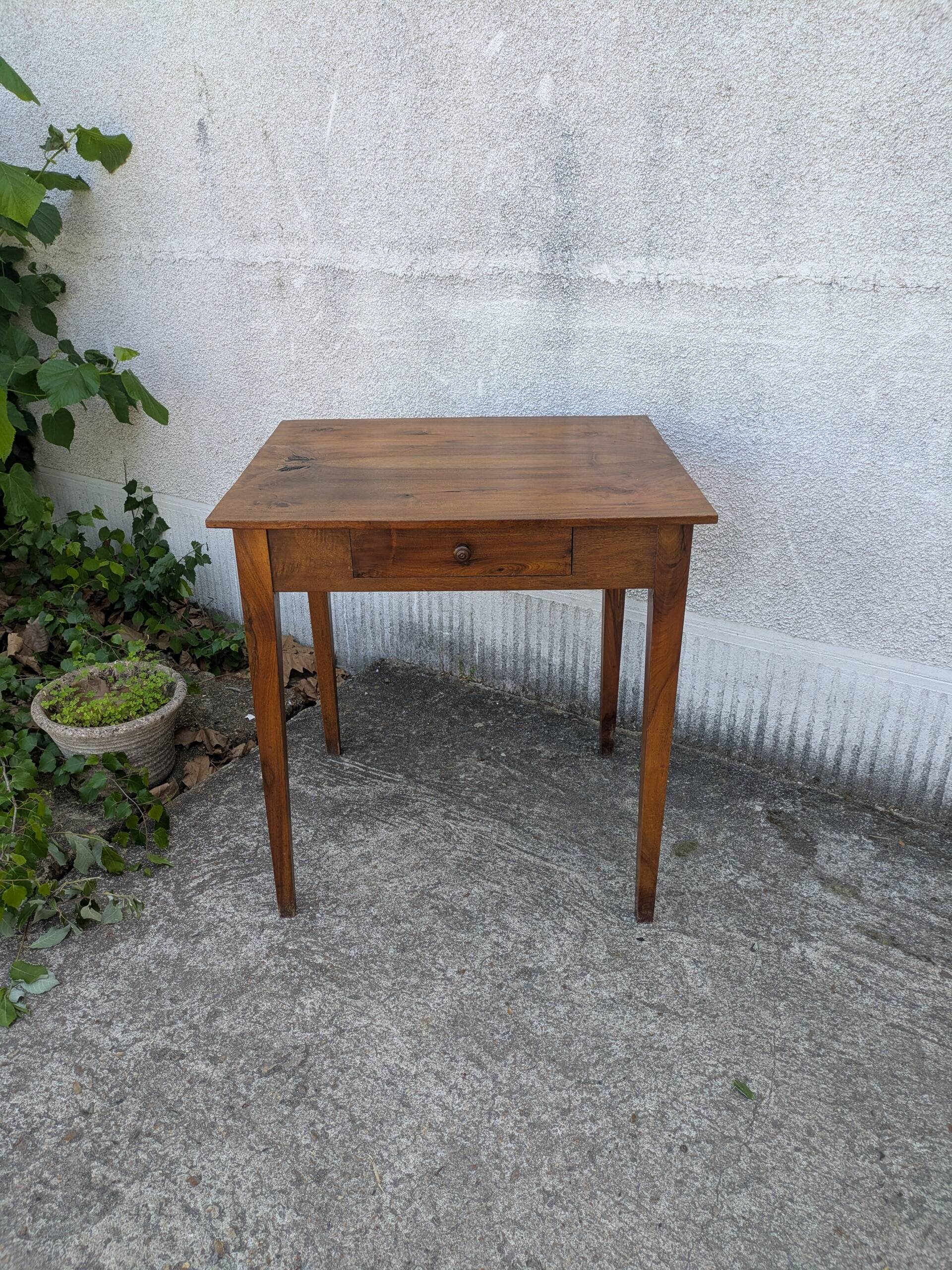 Table, , bureau, console