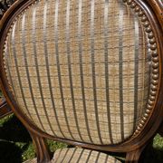 Paire de fauteuils cabriolet Louis XVI – dossier médaillon