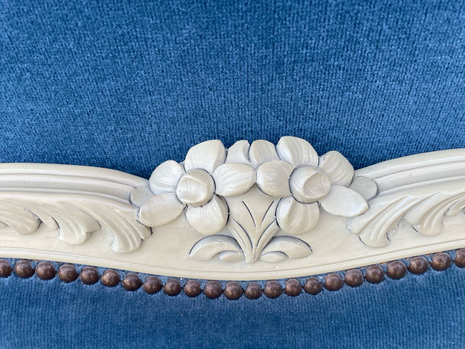 Louis XV upholstered bed