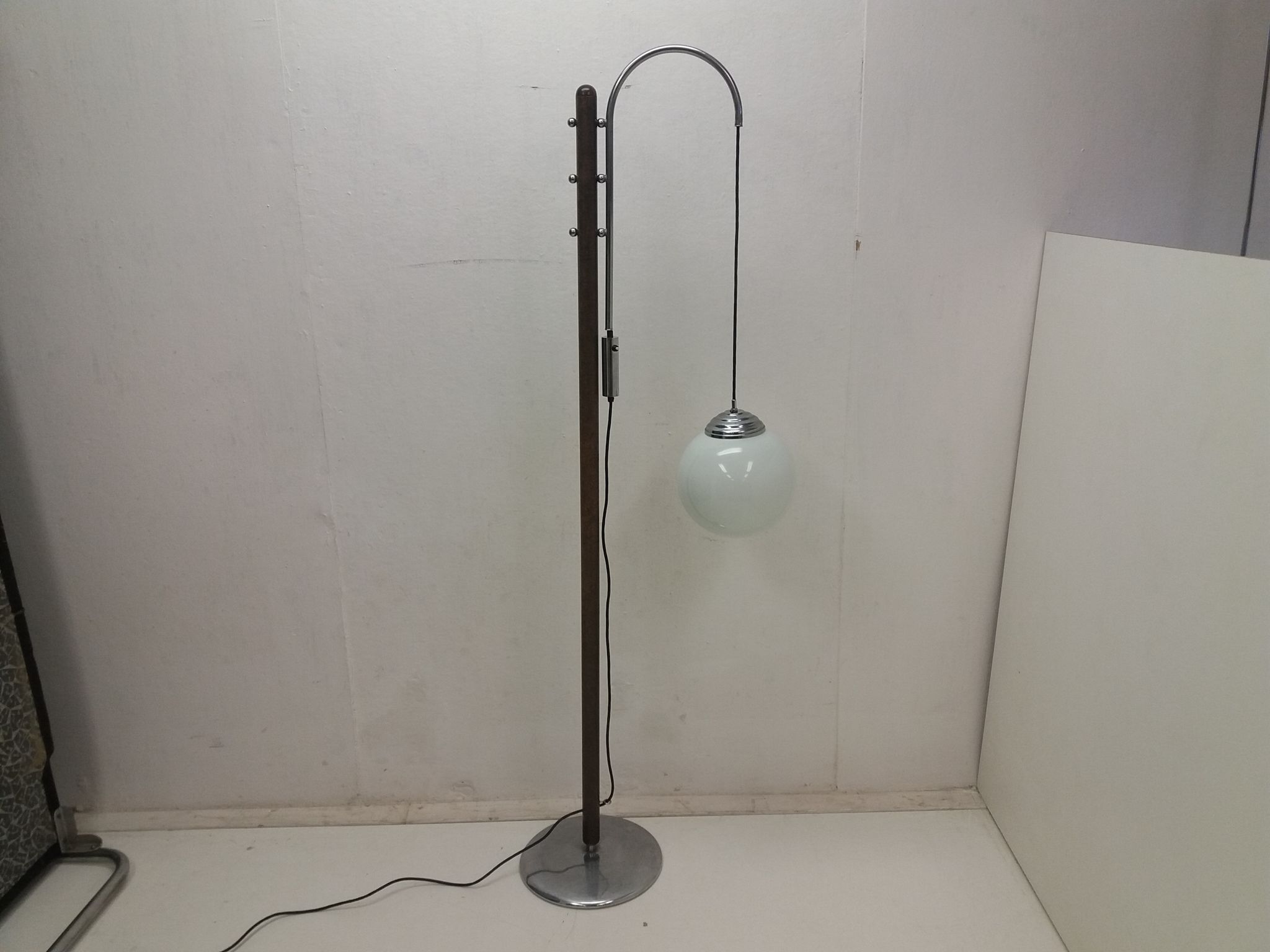 Lampadaire de Halabala Tchécoslovaquie 1930