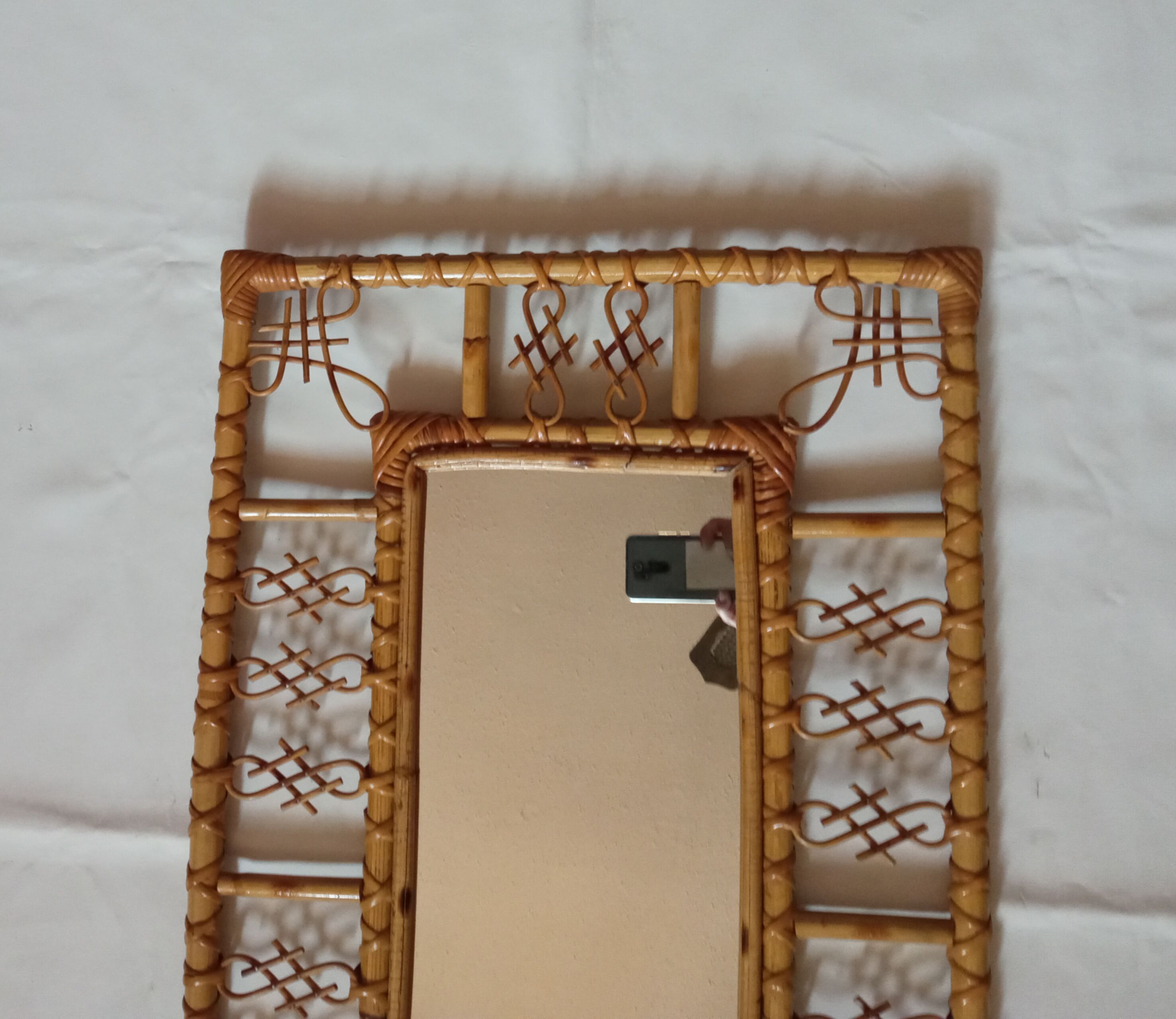 Miroir en bambou vintage