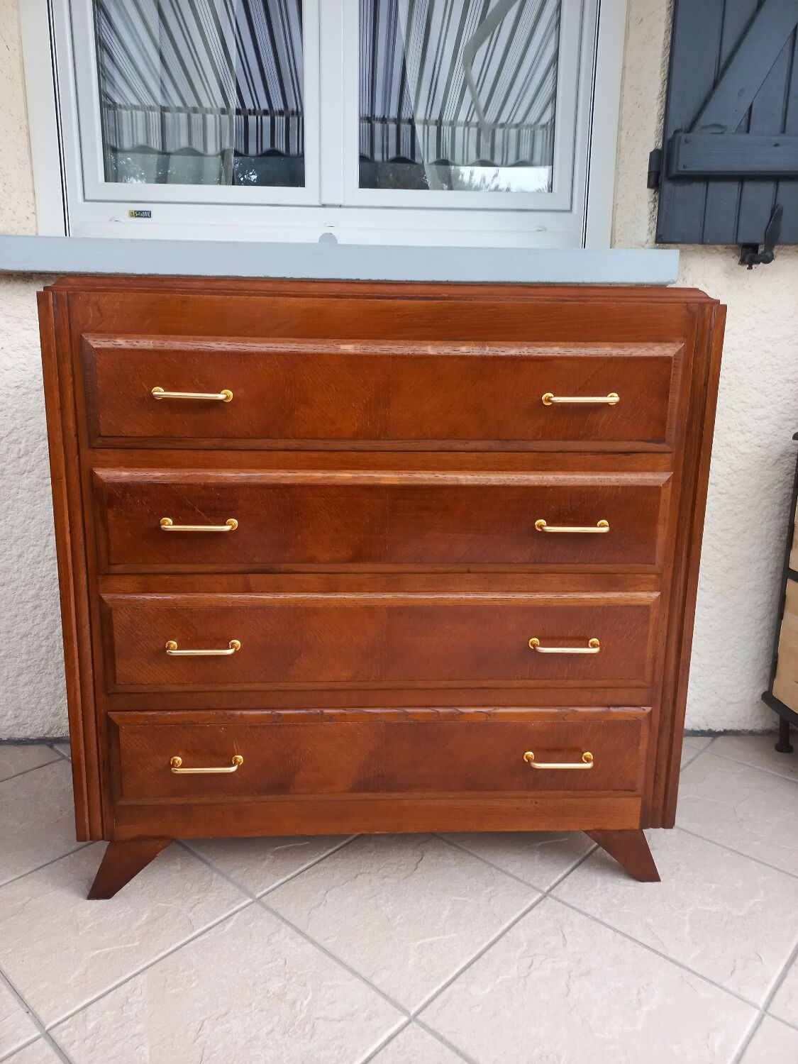 Vintage chest of drawers