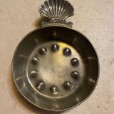 Taste a vintage tin wine