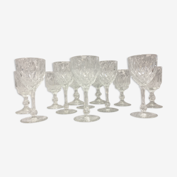 Lot de 12 verres a pied en verre et cristal vin eau art de la table France 1950