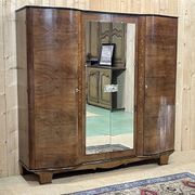 Art Deco bedroom wardrobe in walnut burl, made in the 1940s