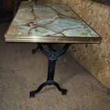 Table de bistrot