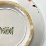 Sarreguemines "Oeillet" salad bowl, 1920-50, red