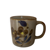 Vintage stoneware mug – Hand-painted floral pattern – Art Deco style