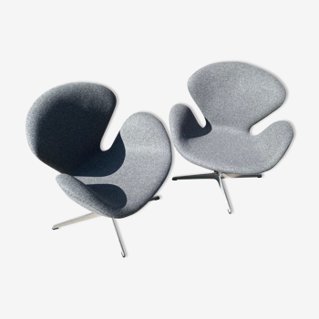 Paire de fauteuils Swan d'Arne Jacobsen édition Fritz Hansen