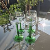 Set of 4 vintage glasses – France, 1970s – emerald green stem