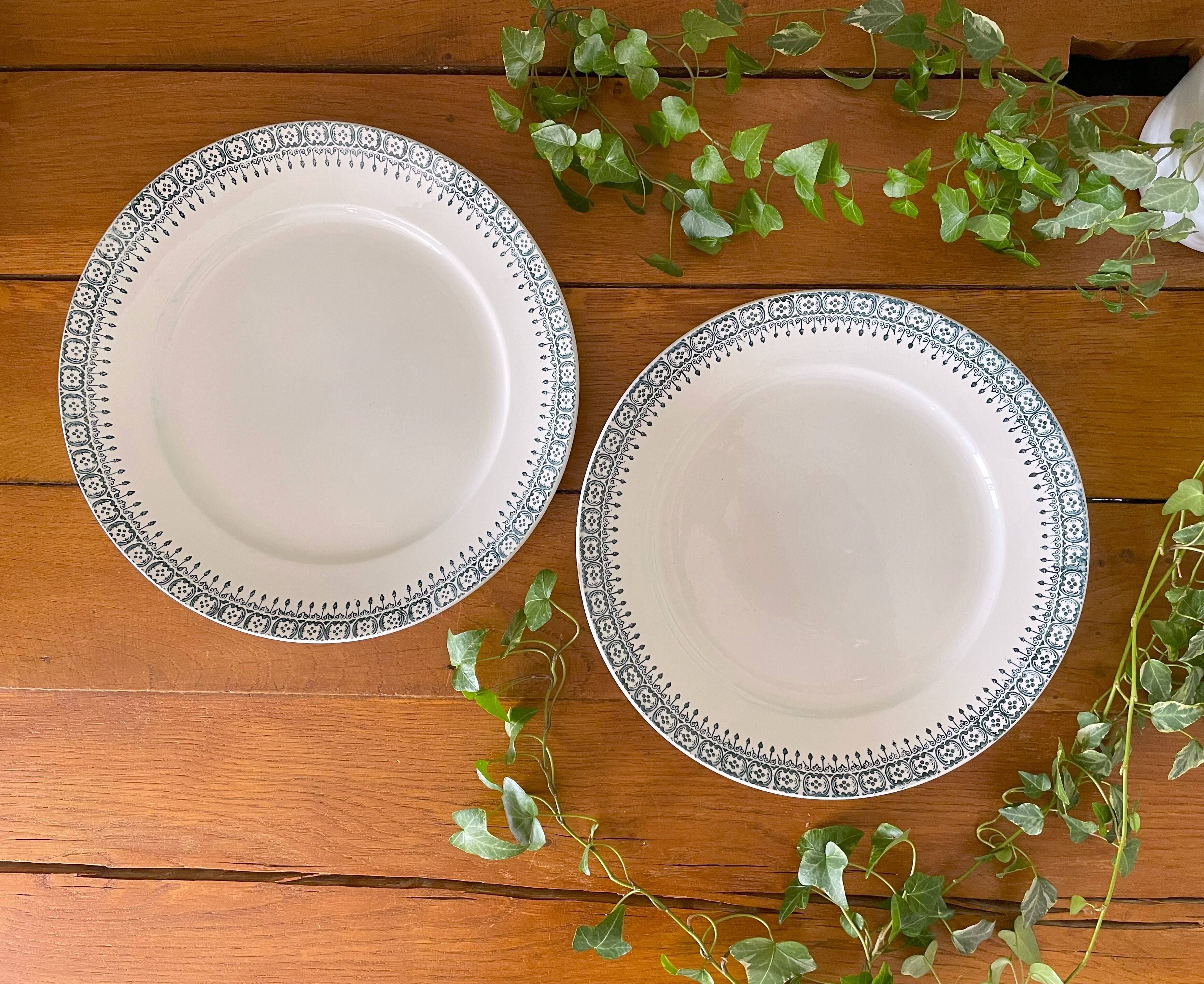 Pair of antique earthenware dishes from Saint-Amand (North)