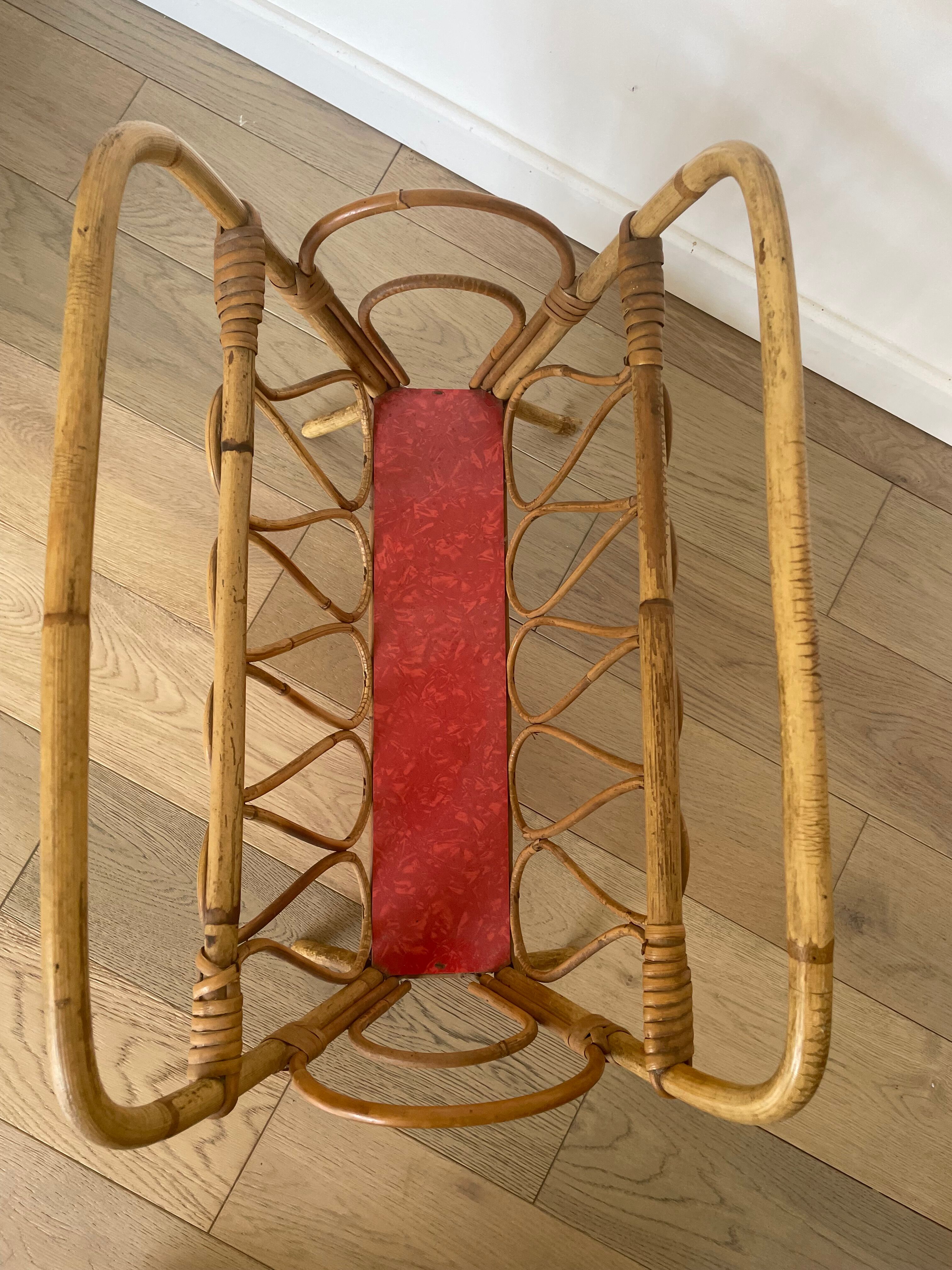 Rattan magazine holder