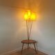 Lampadaire tripode avec tablette 60