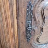 Buffet vaisselier trois portes en chêne du XVIIIéme
