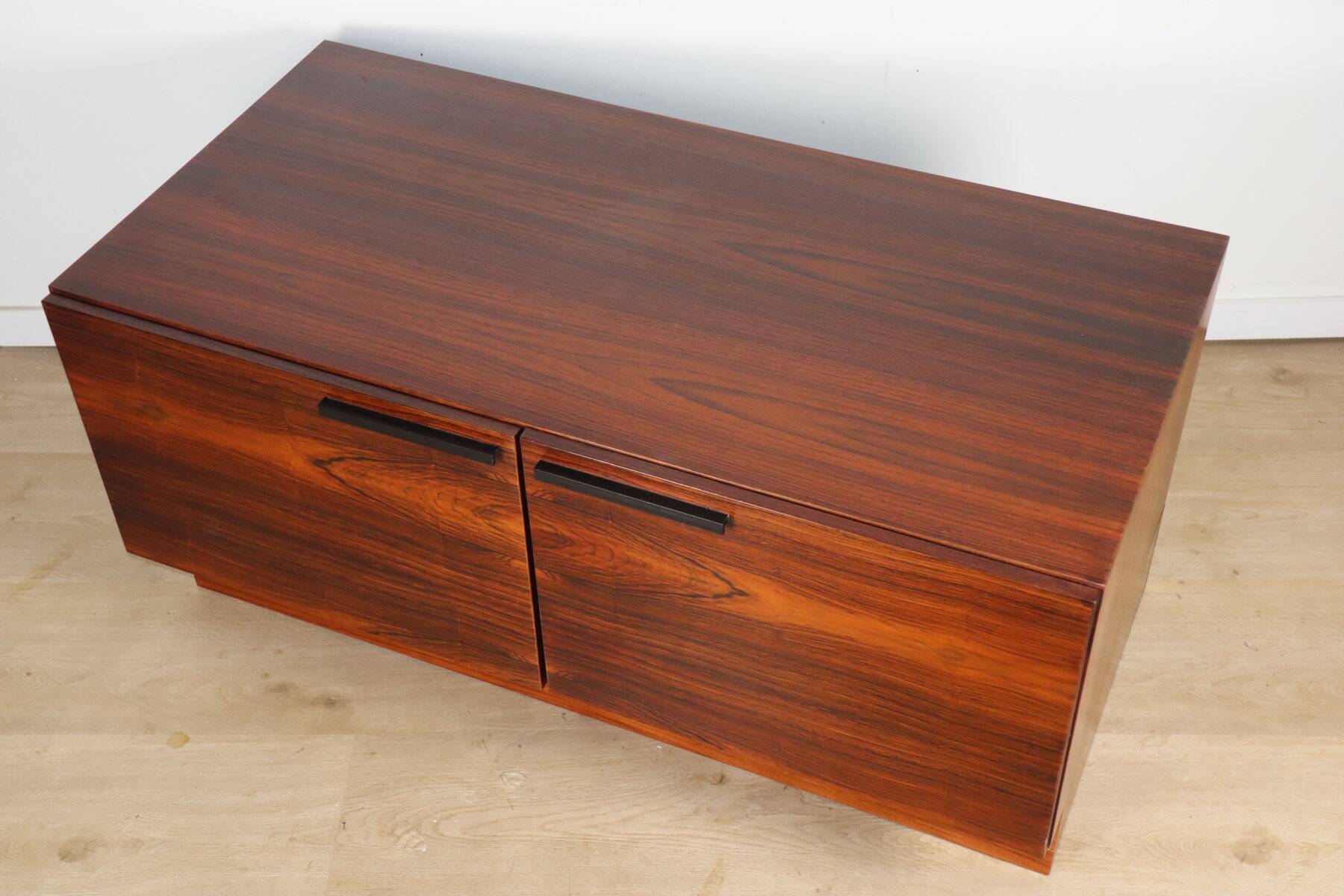 Low Scandinavian sideboard in rosewood – Ib Kofod Larsen – Denmark 1960