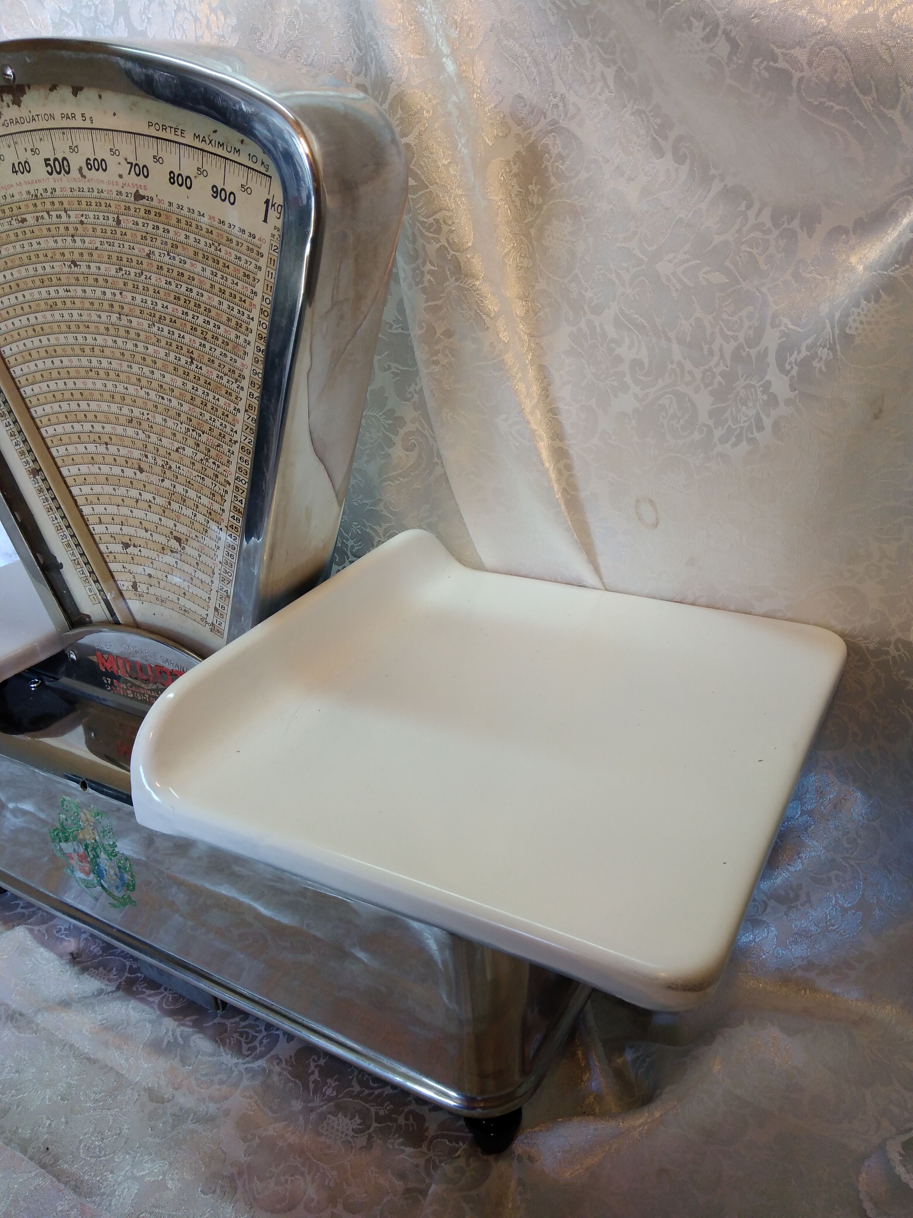 Old butcher scale testut / millot stainless steel