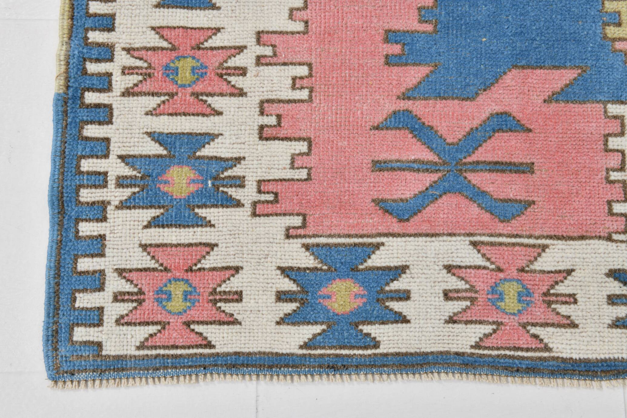 5x6 Blue & Pink Vintage Rug, Handmade Wool Turkish Rug, 141x184Cm