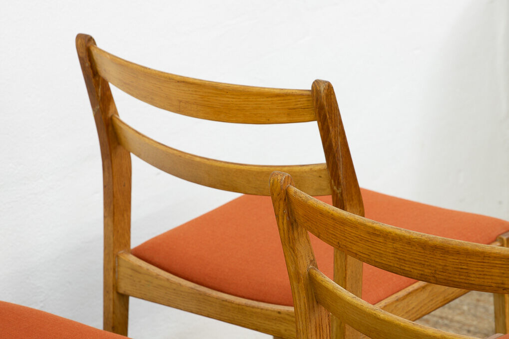 Series of Scandinavian chairs 45.5 cm