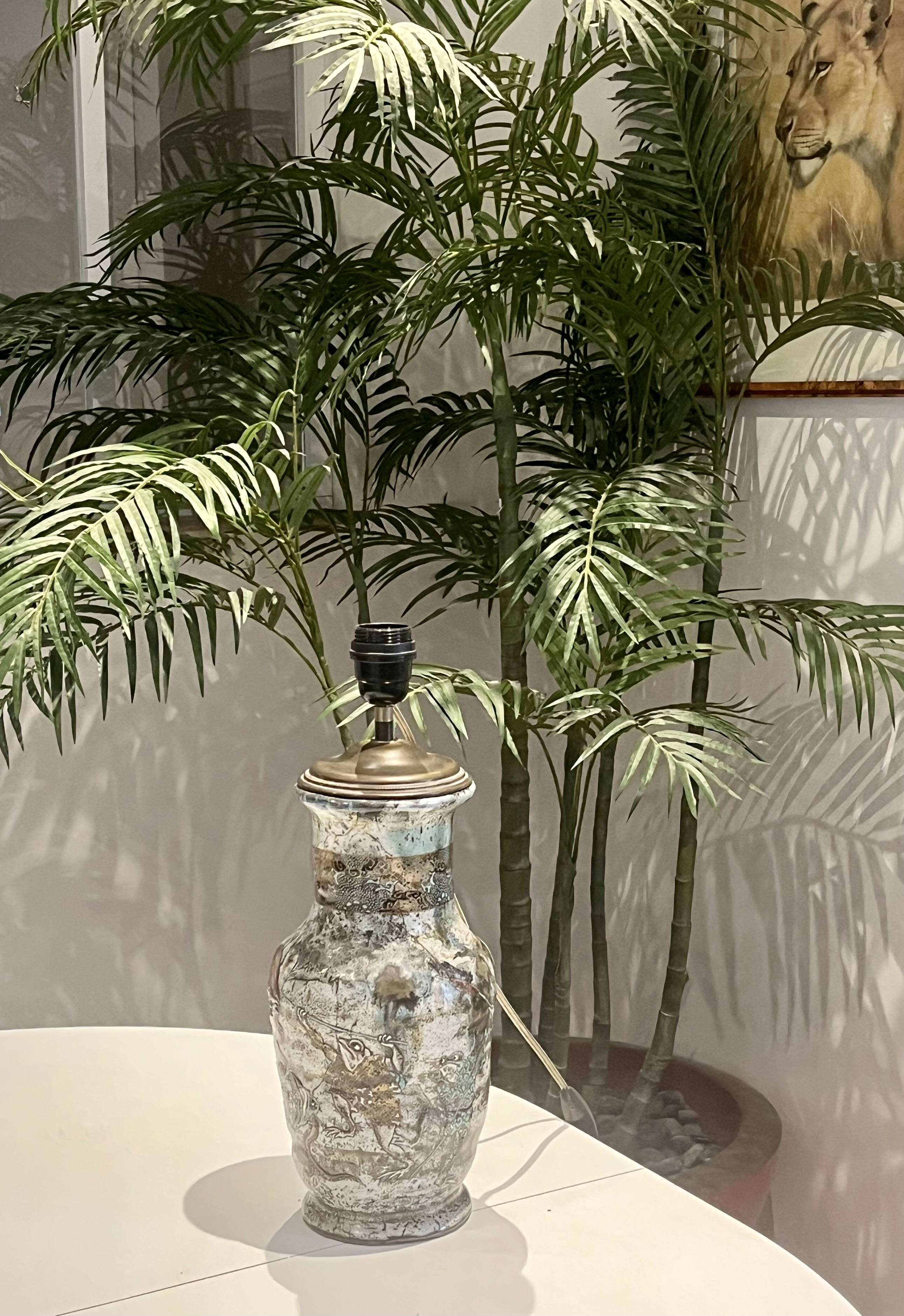 Ceramic lamp base - Okinawa (Japan)