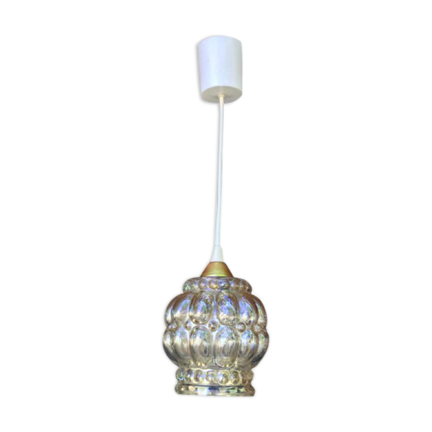 Suspension, amber molded glass globe