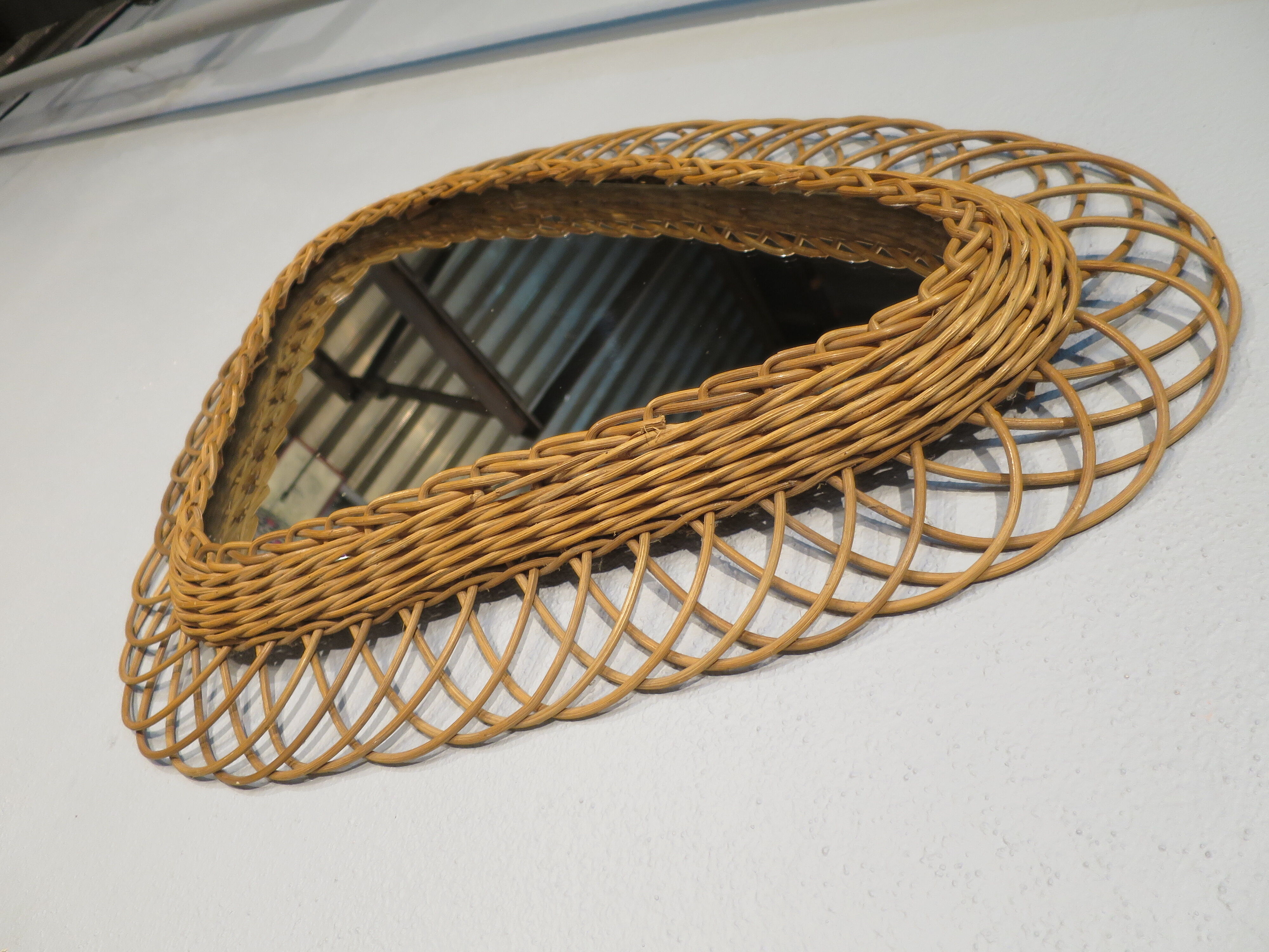 46x65cm rattan mirror