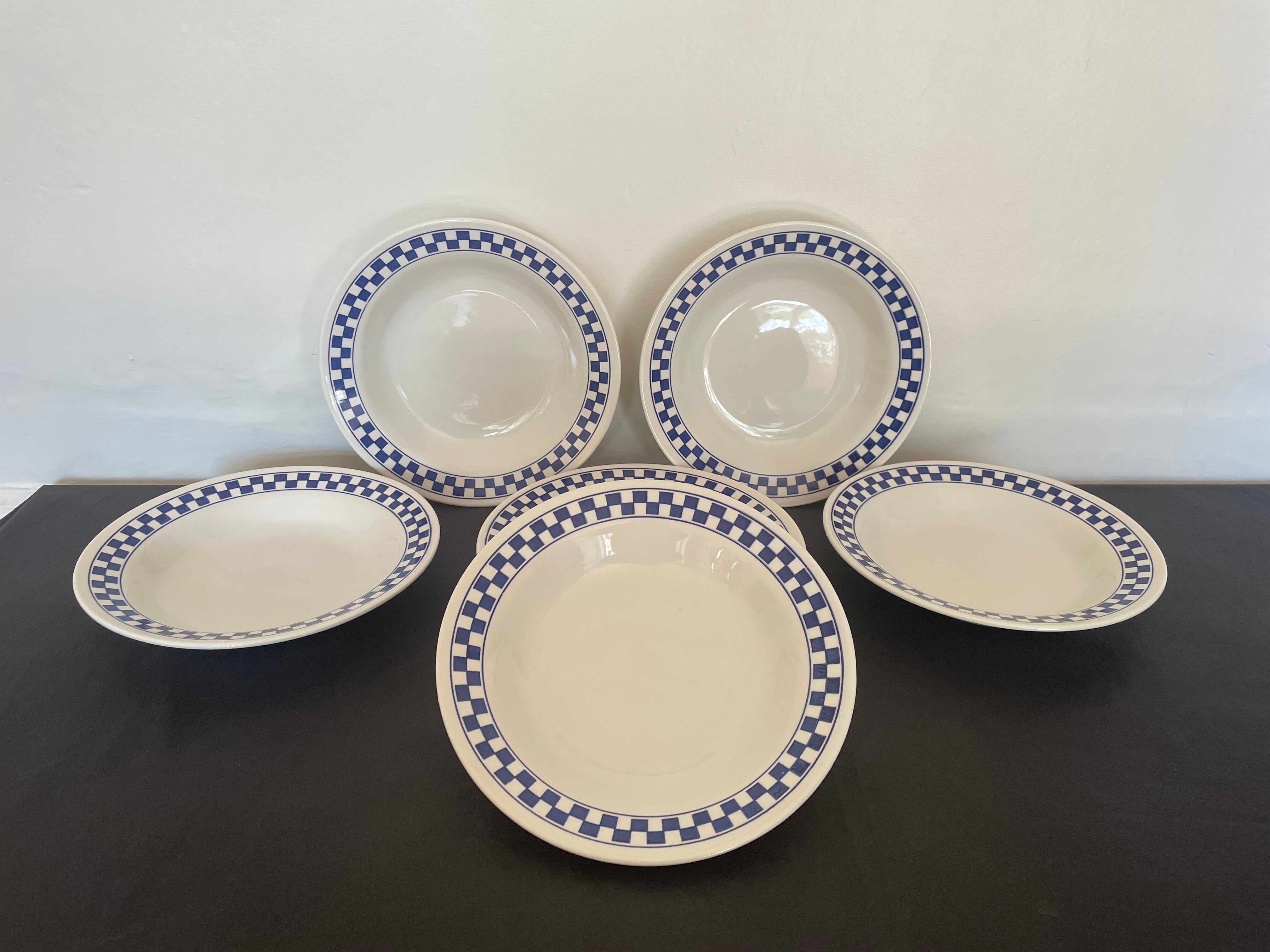 Hollow plates Oxford