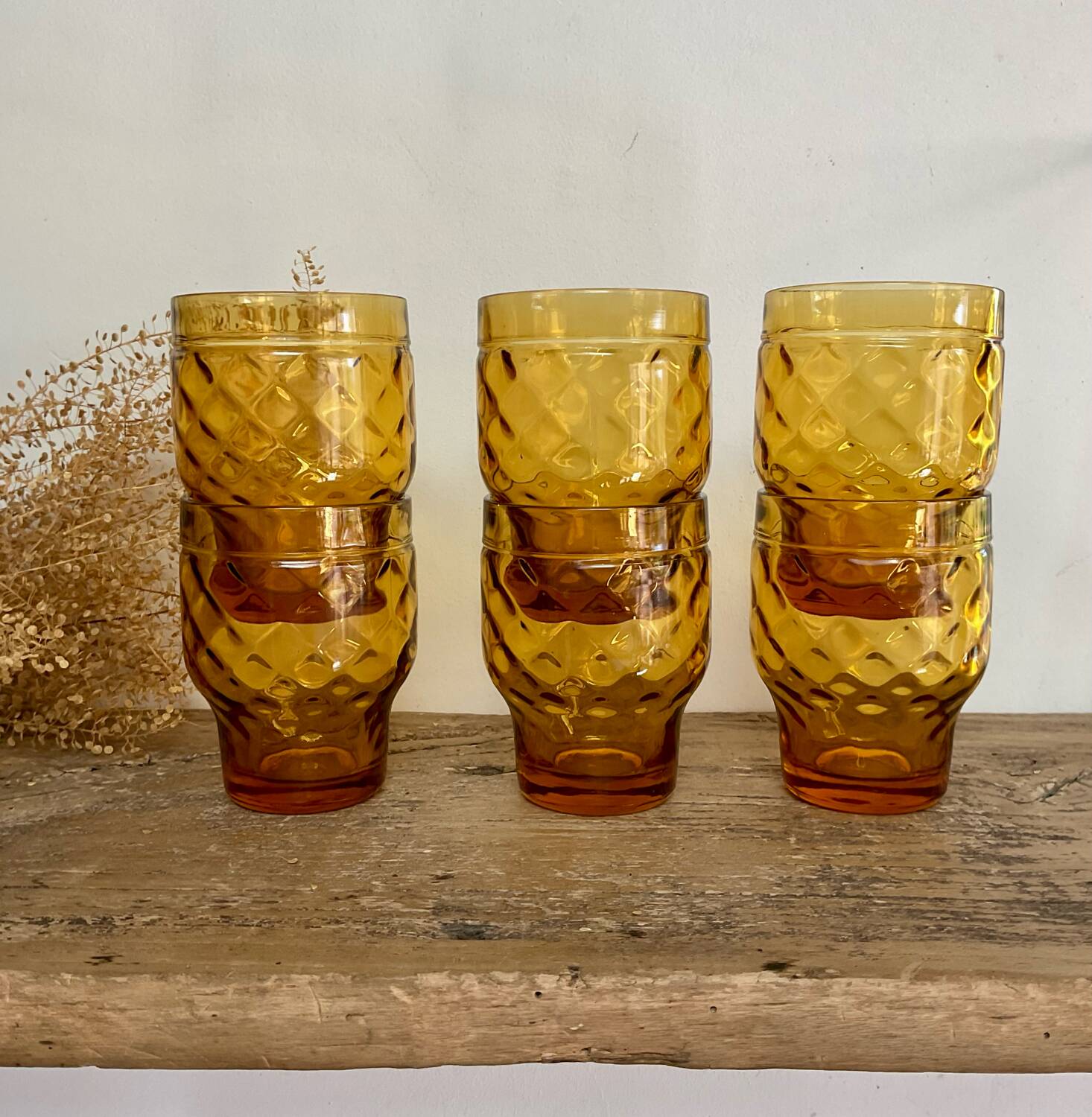 6 amber glasses