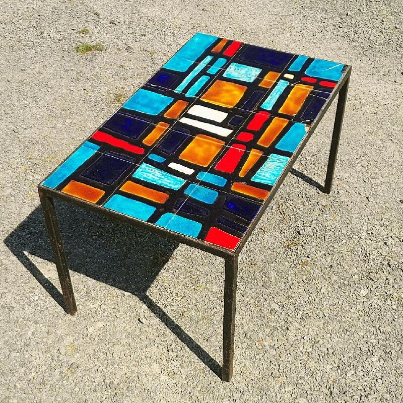 Ceramic coffee table design 50s