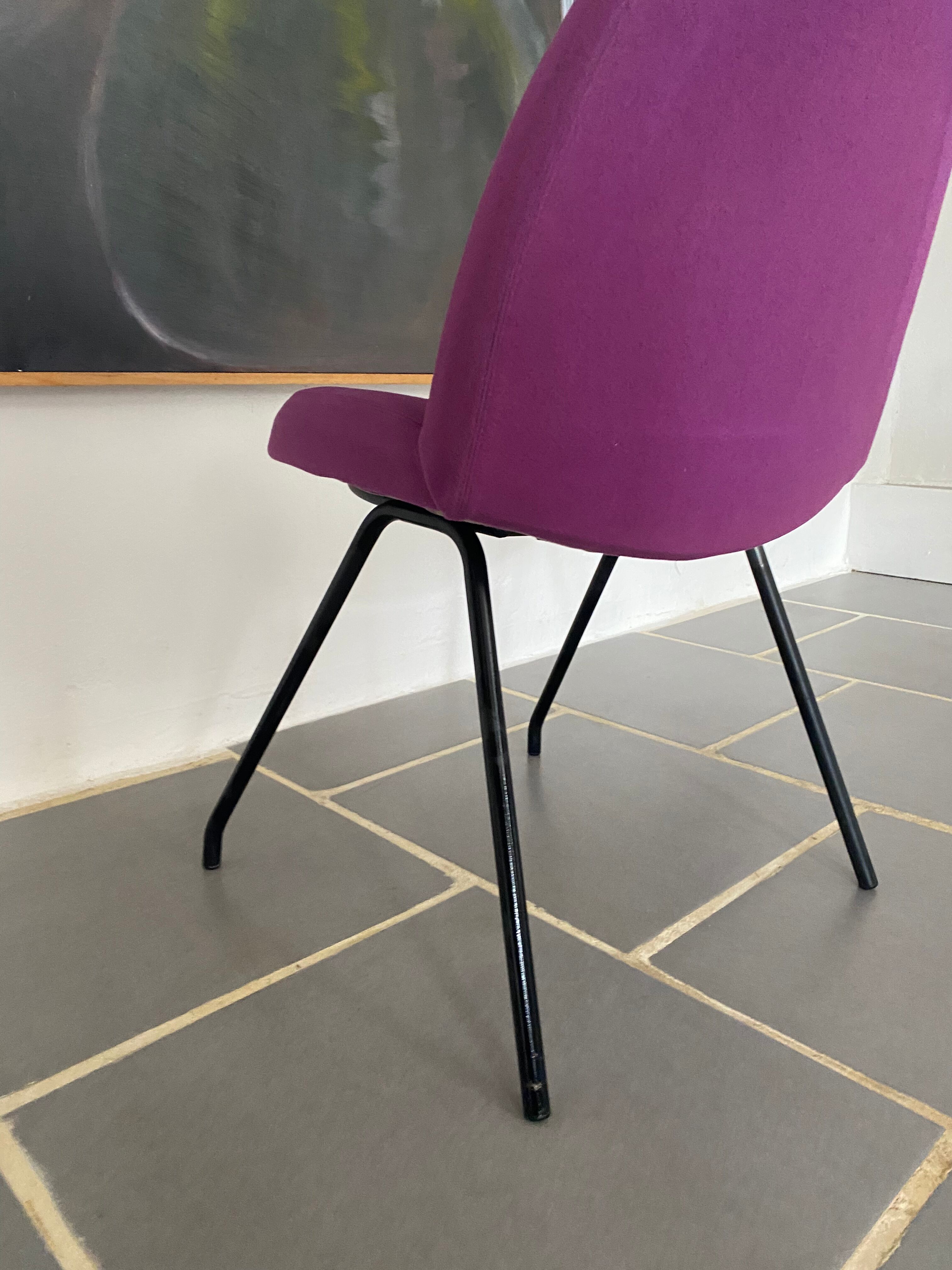 Chaise 771 Joseph André Motte pour Steiner