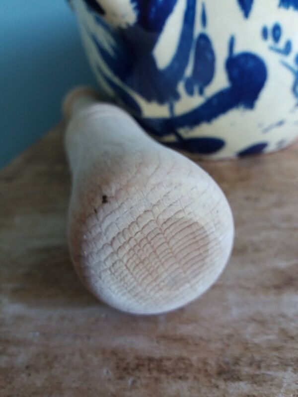 Mortier en terre cuite émaillée et pilon en bois