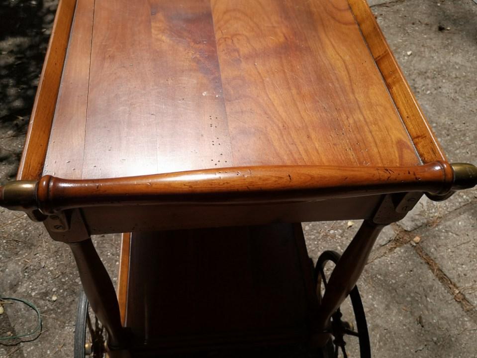 rolling table serving