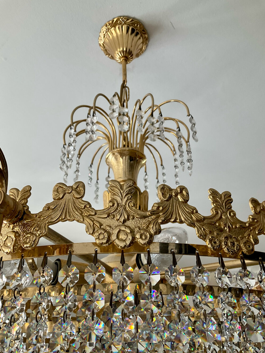 Waterfall chandelier with crystal tassels