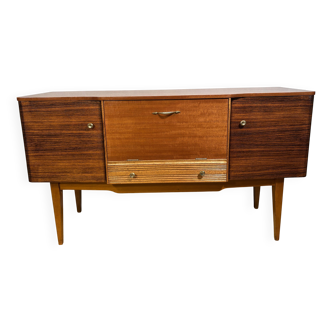Mid-Century Retro Vintage Teak Sideboard by Stonehill Early 1960s  With Bar