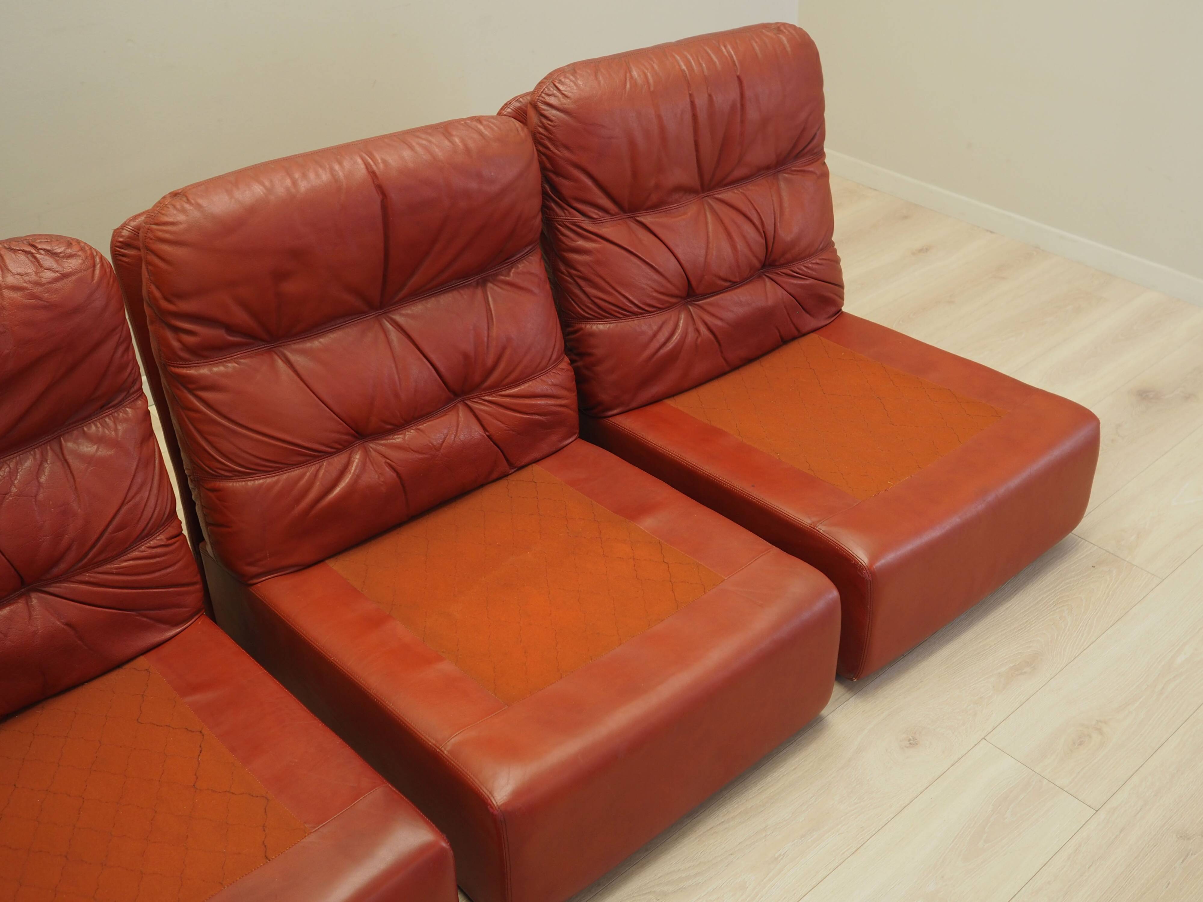 Modular sofa, Italian design, 1960s, production: Italy