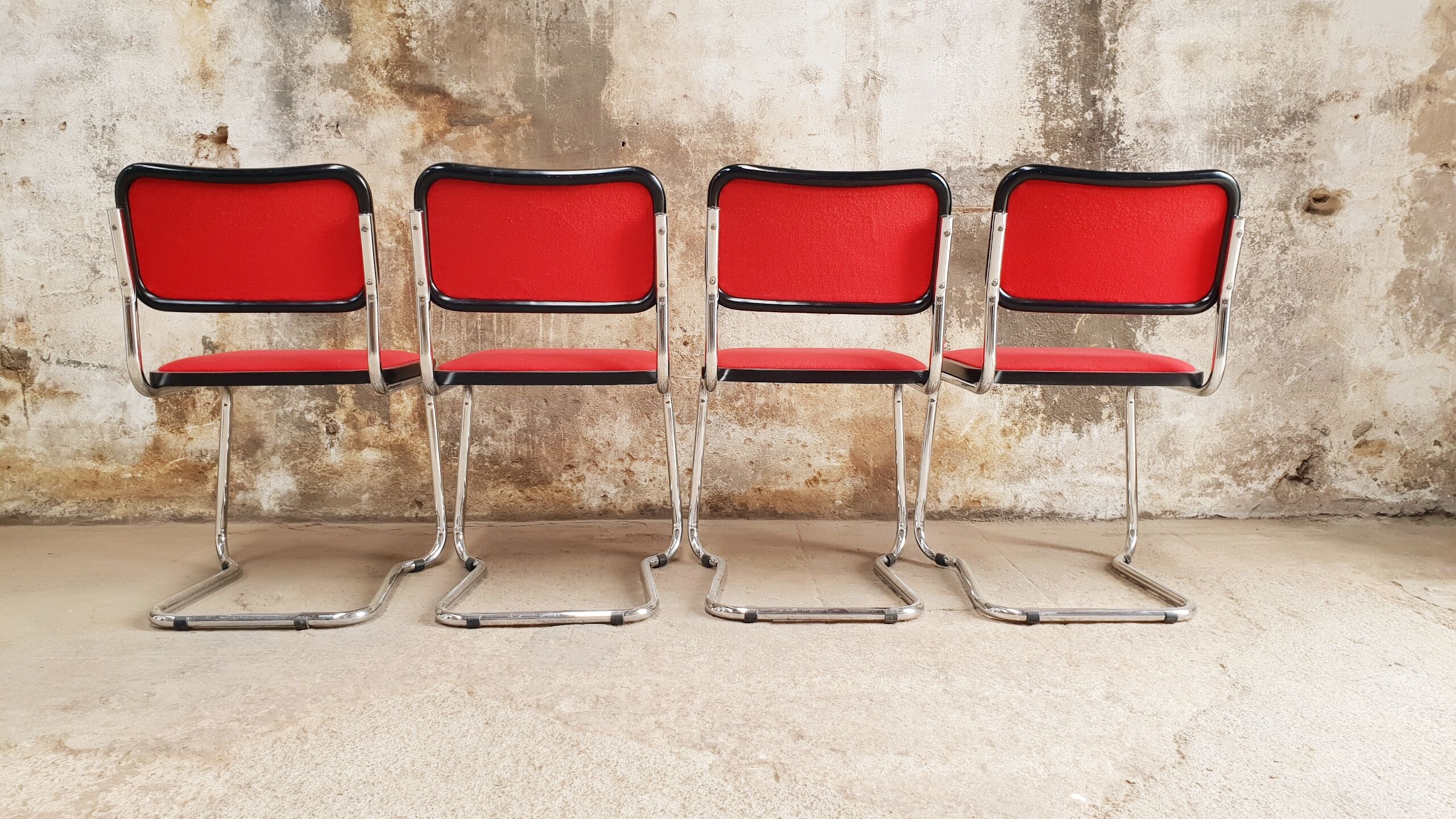 Chairs Marcel Breuer B 32