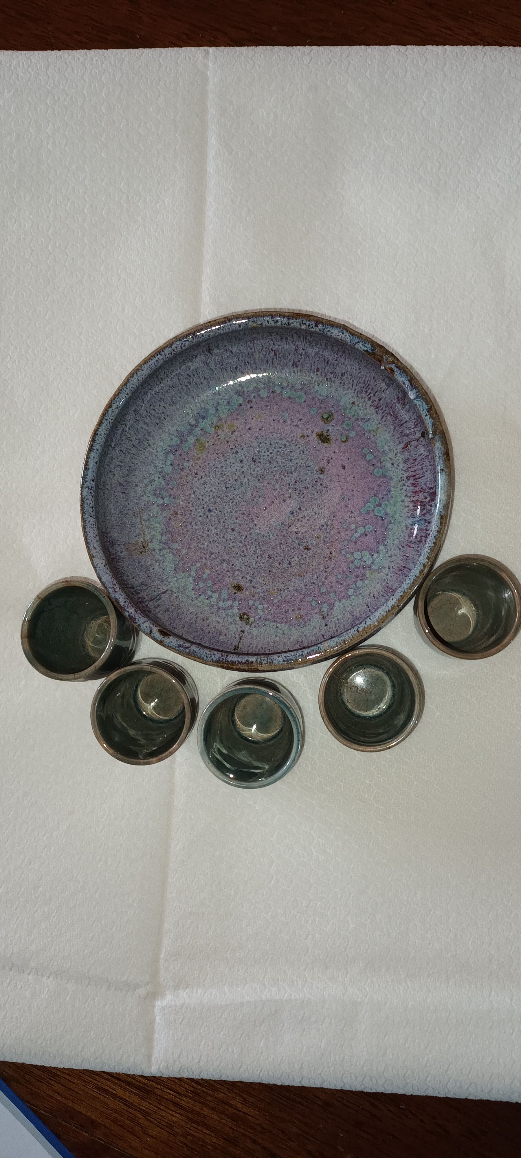 Sandstone bowl with 5 shot glasses