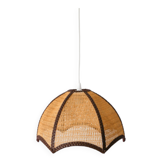 Lotus pendant in two-tone brown and beige rattan, 1970