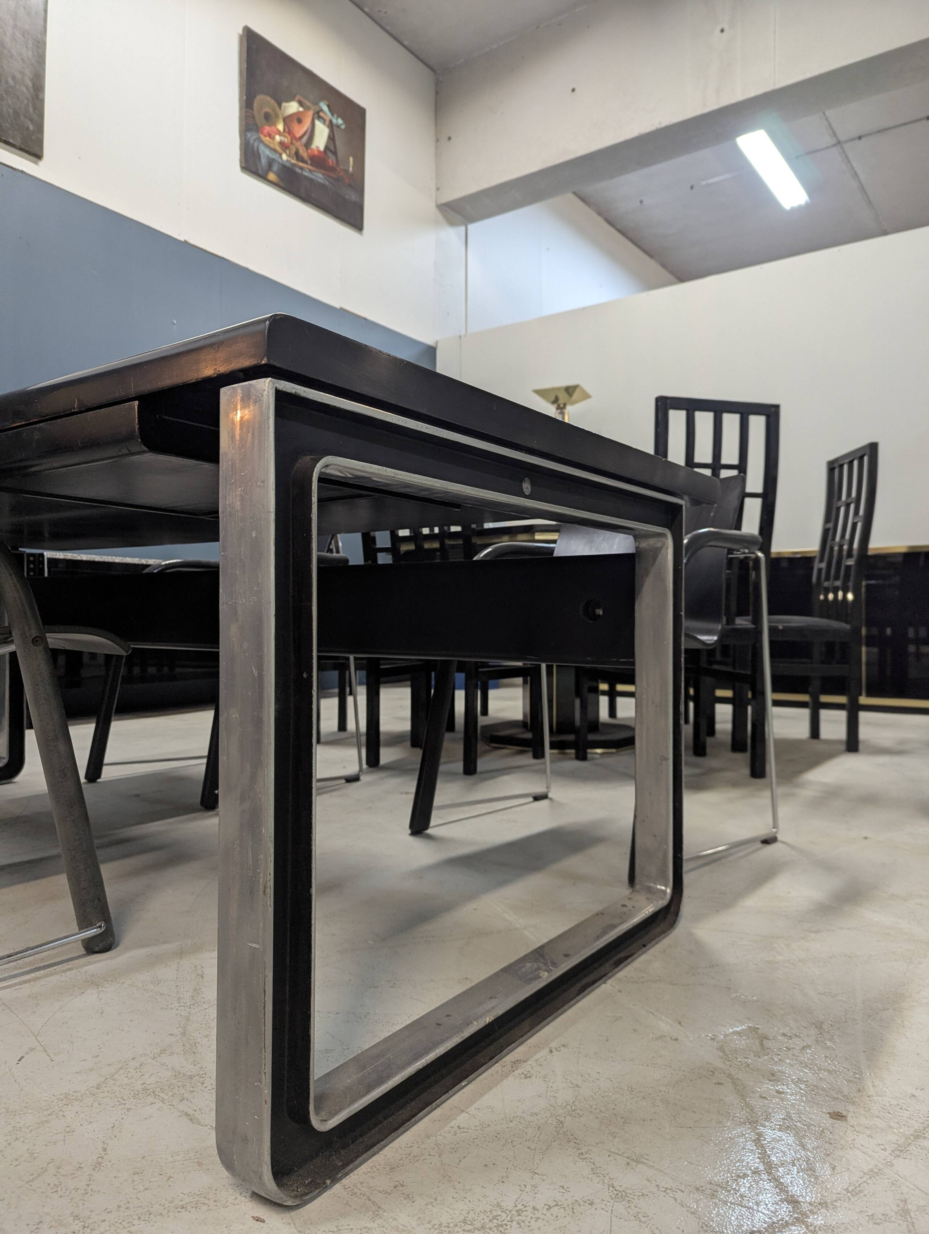 Bureau Tecno T333 par Eugenio Gerli et Osvaldo Borsani