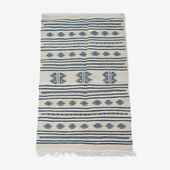 Hand-woven white and blue kilim carpet  75x125cm