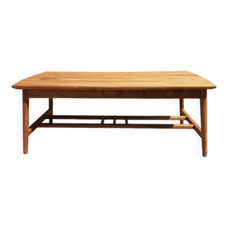 Scandinavian coffee table