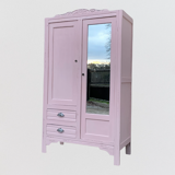 Parisian hotel wardrobe 1930