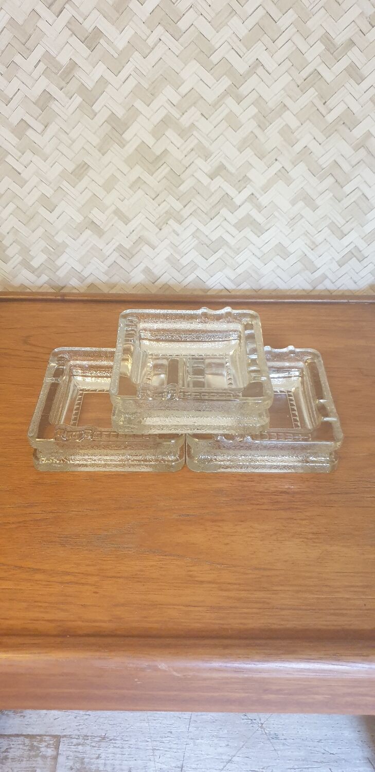 Square glass ashtray