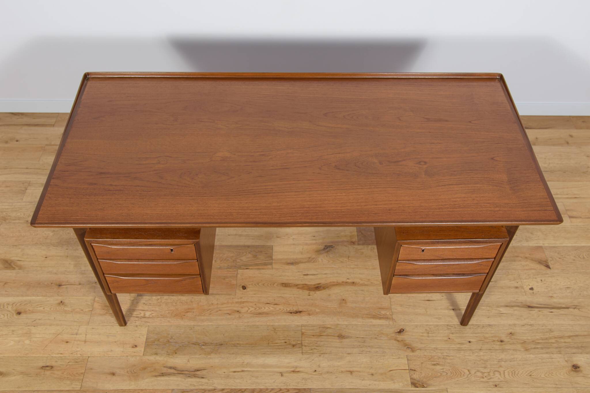 Mid-Century Freestanding Teak Desk by Peter Løvig Nielsen, 1960s