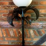 Palm lamp