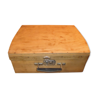 Wooden bulging fir case