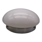 Plafonnier ancien en opaline et métal chromé