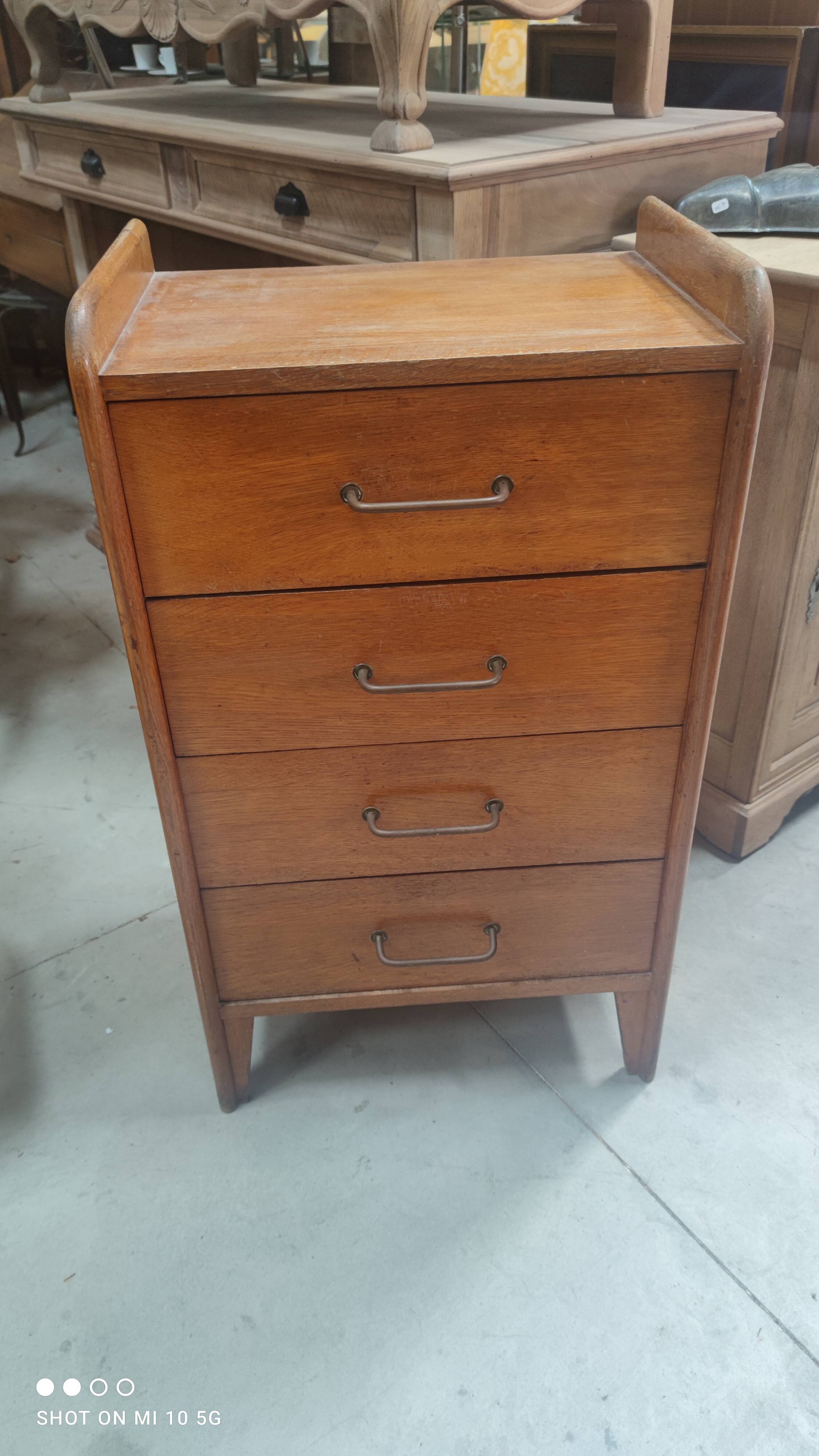 Oak chest of drawers 4 drawers circa 1950
